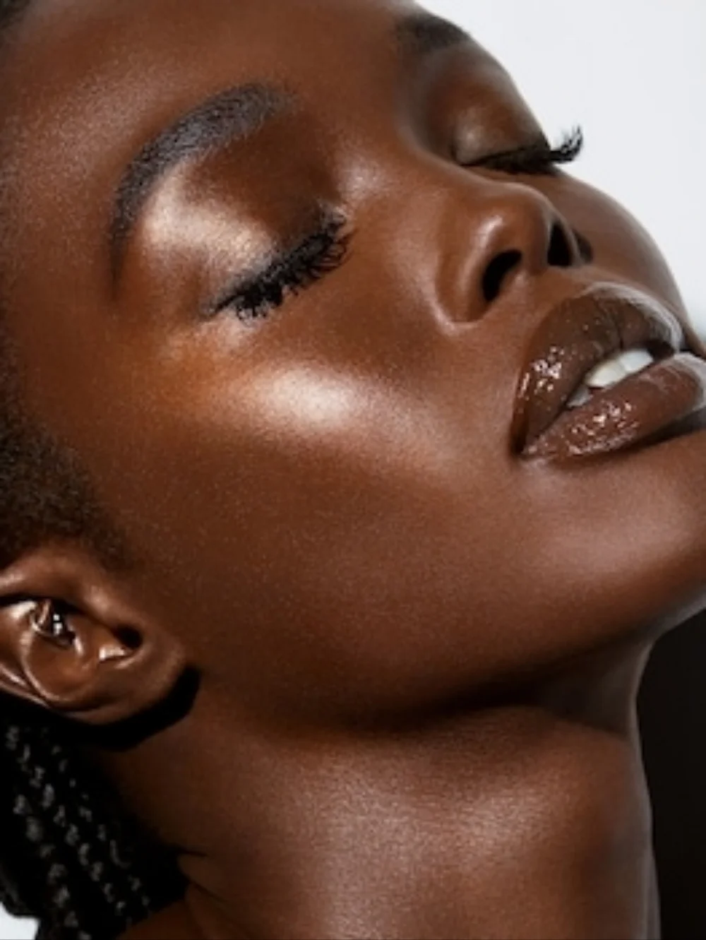 Fenty Beauty Demi Glow Light Diffusing Highlighter Bronzer – Java Jitters